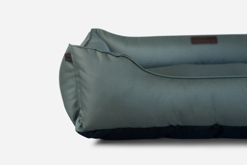 The Rest Bed in Green
