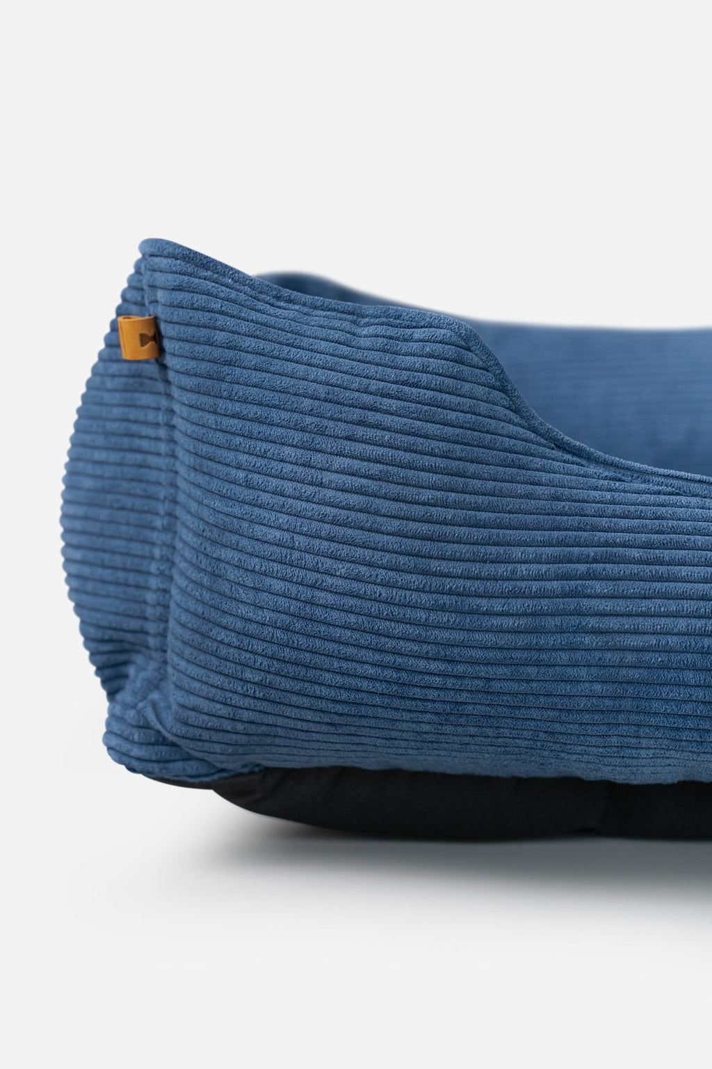 Chester & Lee | Fancy Corduroy Sleeper Dog Bed Blue